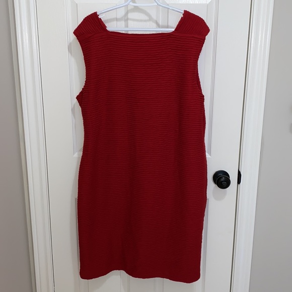 Michael Tyler | Woman’s V-Neck Sleeveless Dress - Size XXL - Picture 2 of 6